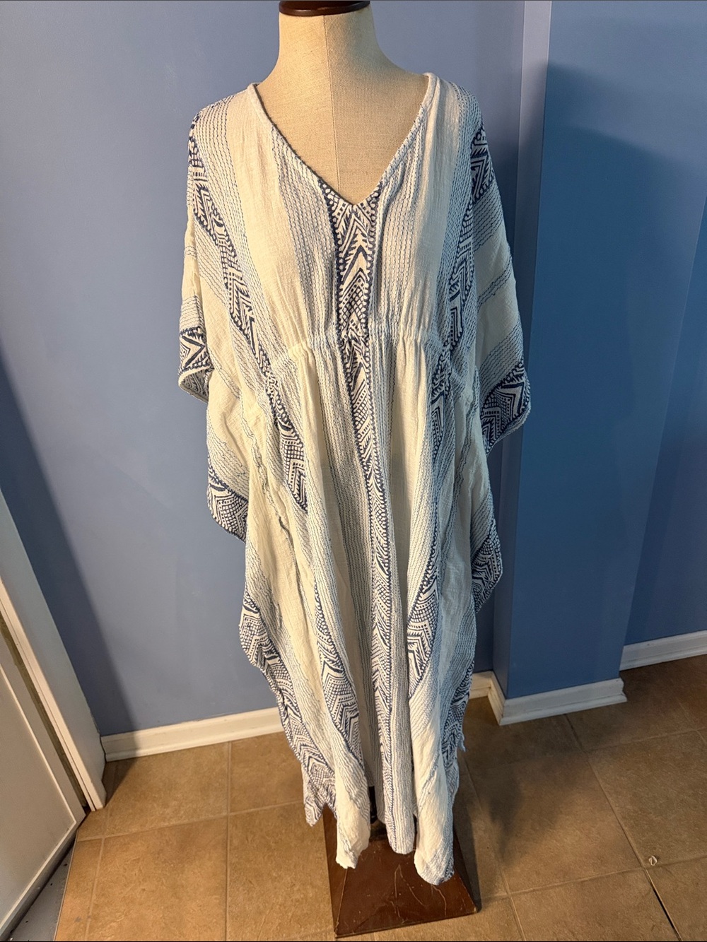 Katie Sturino Bohemian V-Neck Maxi Kaftan in White and Navy